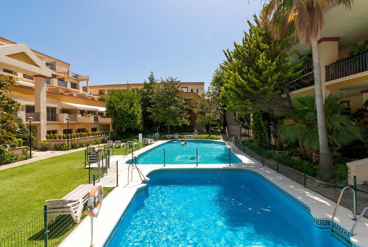 Oleholidays 624 Romana Playa Vistas Al Mar Marbella Exterior photo